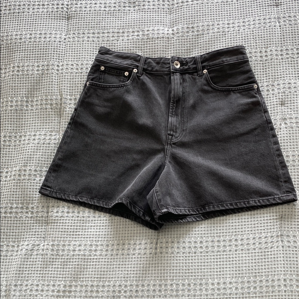 Everlane Women's Charcoal Jean Shorts